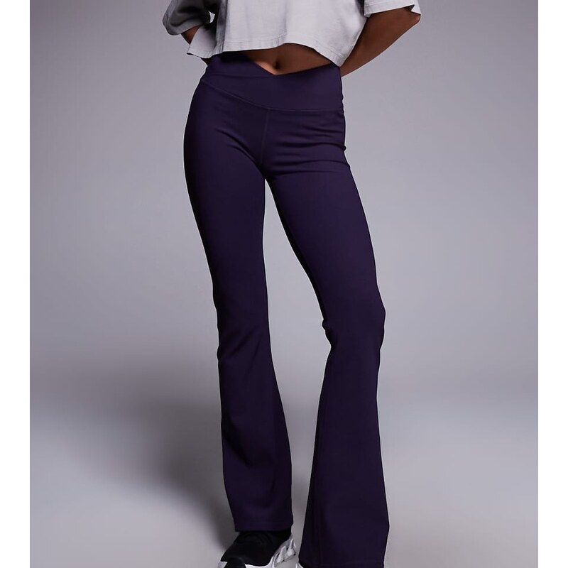 4505 Petite micro rib wrap waist slim kick yoga legging in grape