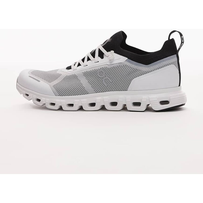 ON Cloud 6 versa all day trainers in white and black