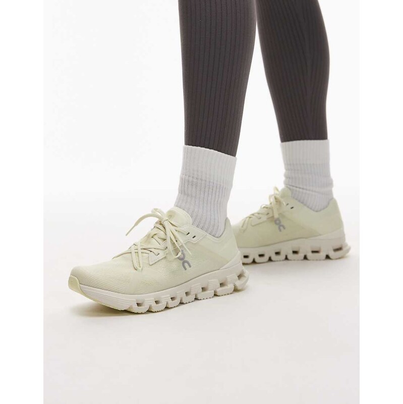 ON Cloud X 4 AD training trainers in green-Yellow