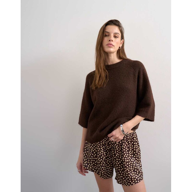 Topshop knitted half sleeve t-shirt in chocolate-Brown