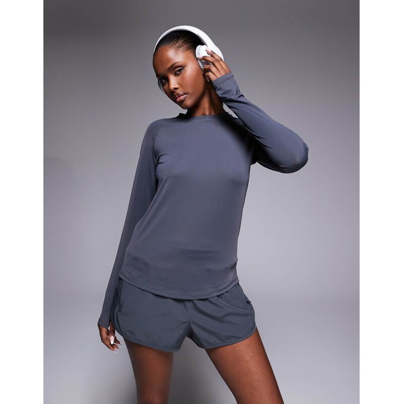 4505 nylon performance mesh quick dry running long sleeve in smoke 112856639