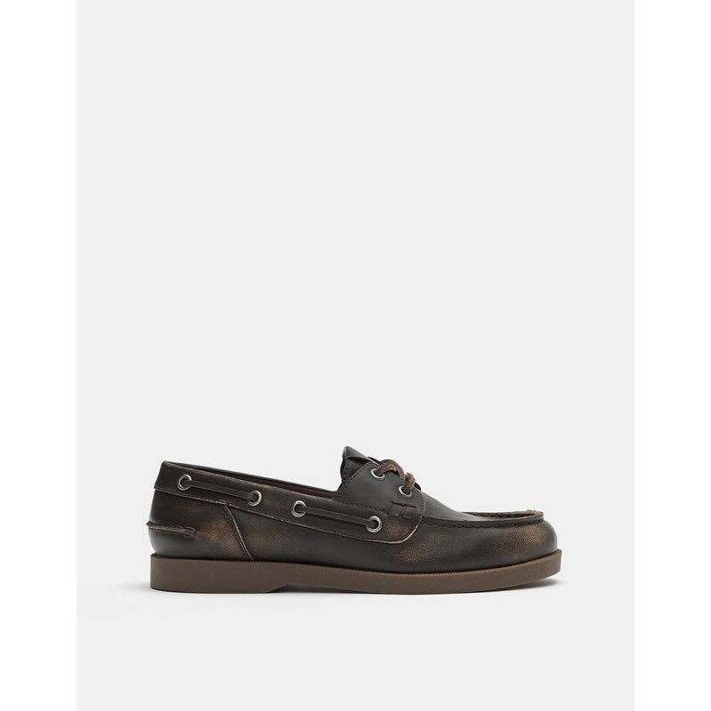 Pull&Bear Distressed lace-up shoes in brown 112882671