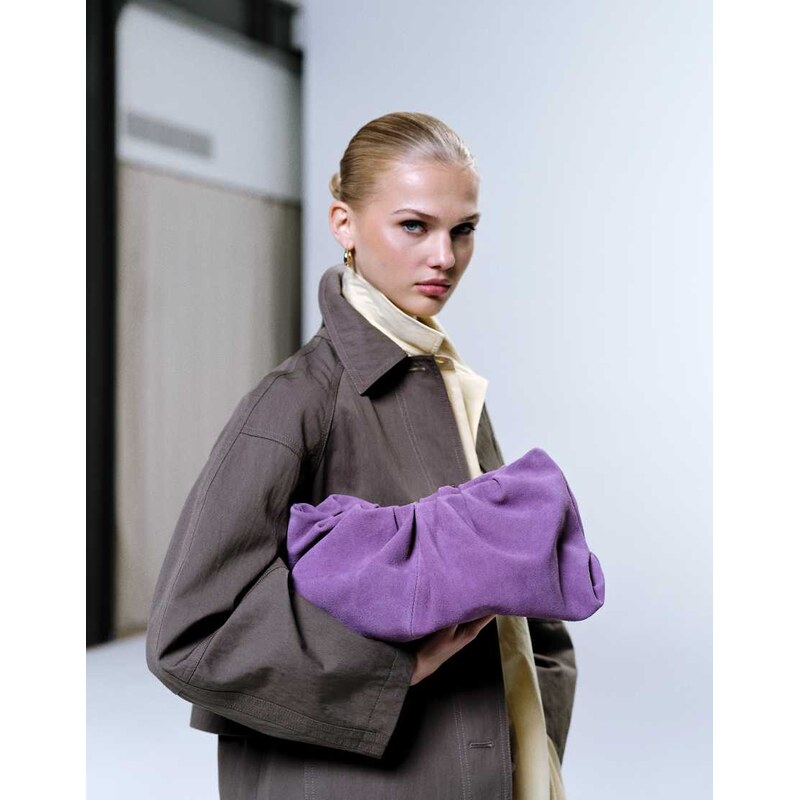 ASOS DESIGN suede cloud clutch bag in violet-Purple