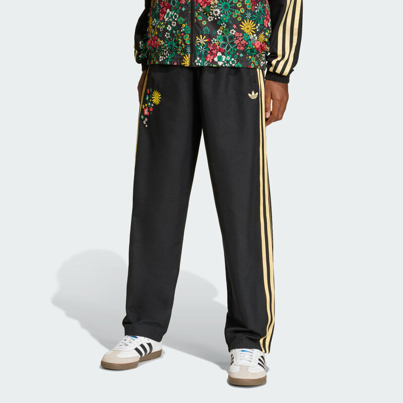 Sportovní kalhoty adidas Originals x Liberty London