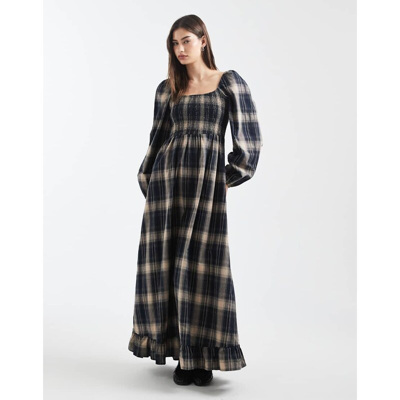 Daisy Street shirred bodice long sleeve maxi dress in navy brown