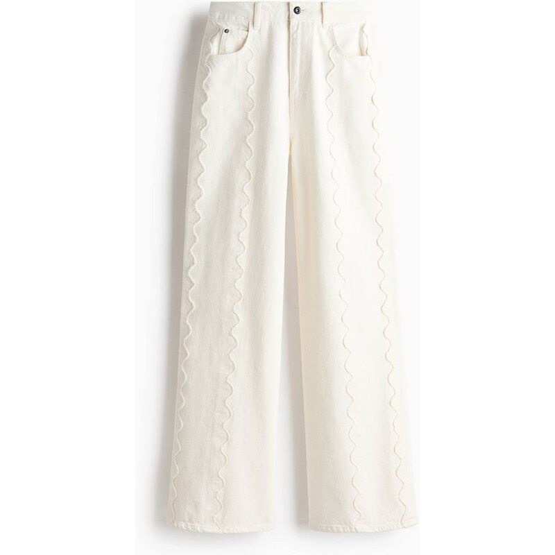 H&M - Flared Regular Waist Jeans - Krémová