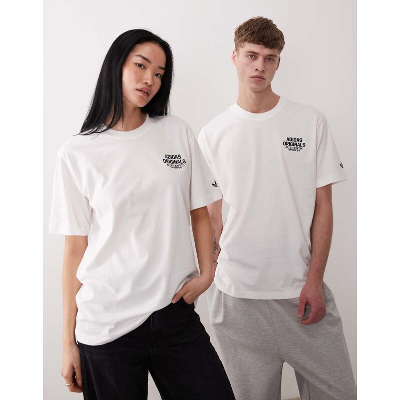 adidas Originals chest logo t-shirt in white