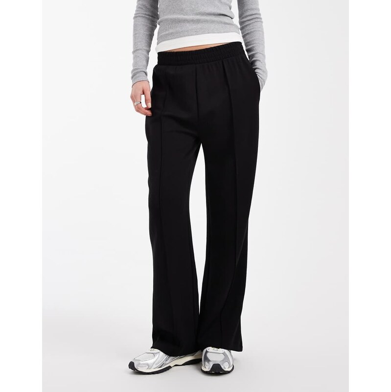 New Look premium wide leg jogger in black