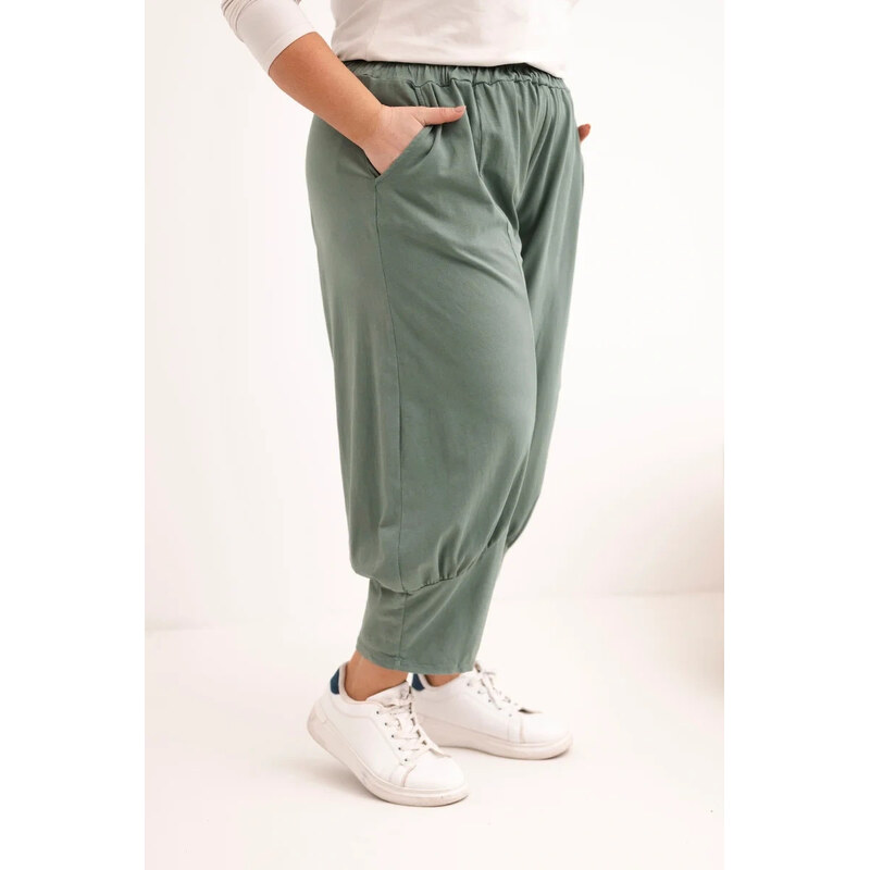K-Fashion Dámské kalhoty Plus Size s nízkým sedem a gumou v pase khaki 112877566