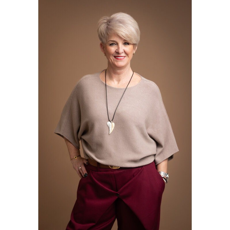Italy fashion Oversize svetr BRIDGET Barva: Cappuccinová,