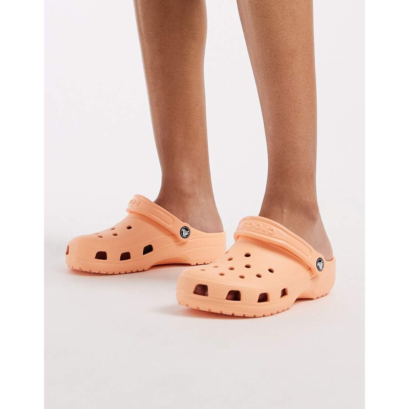 Crocs Classic clog in electric sunshine-Orange