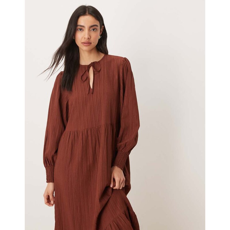 Wednesdays Girl textured tie detail smock dress in brown-Pink