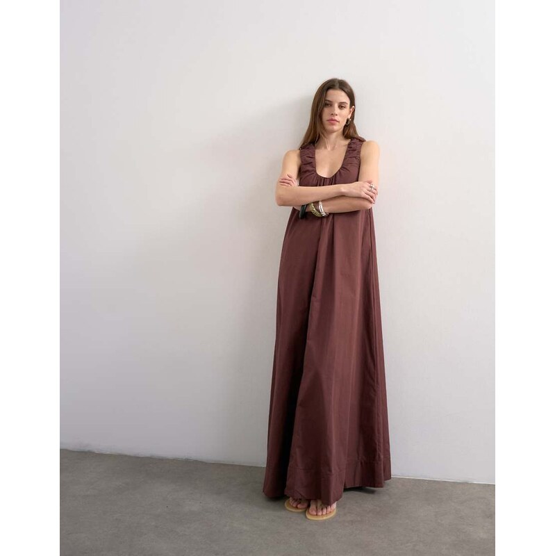 Topshop poplin ruched neck maxi sundress in chocolate-Brown