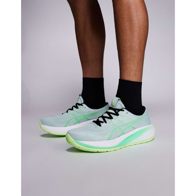 Asics Gel-Cumulus 28 trainers in green 113020345