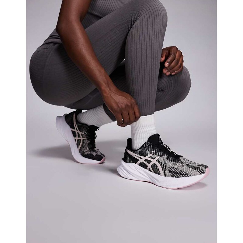 Asics Dynablast 5 running trainers in black and white-Multi 113020347