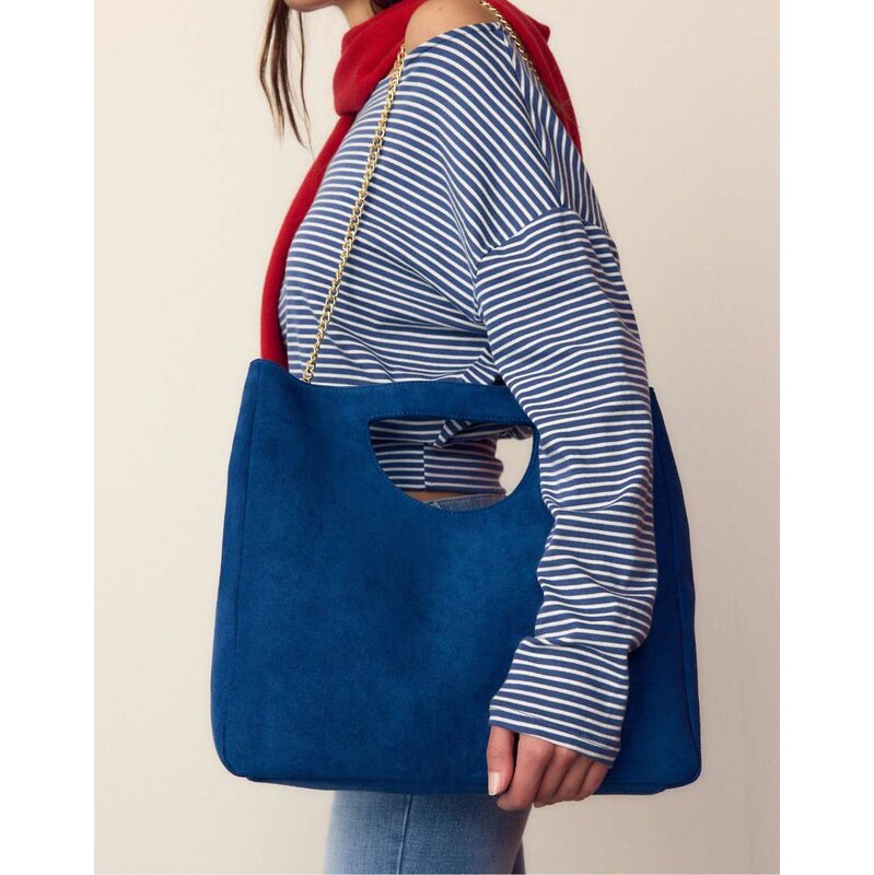 Stradivarius Square crossbody handbag in blue 113020556