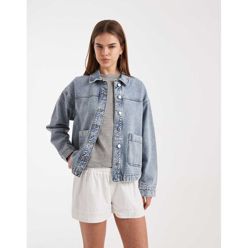 Vero Moda denim shacket with front pockets in light blue wash 115519785