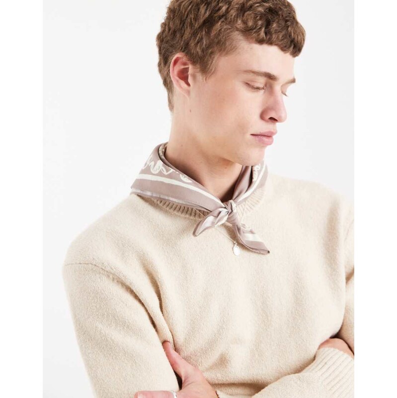 Jack & Jones bandana print scarf in beige-Green