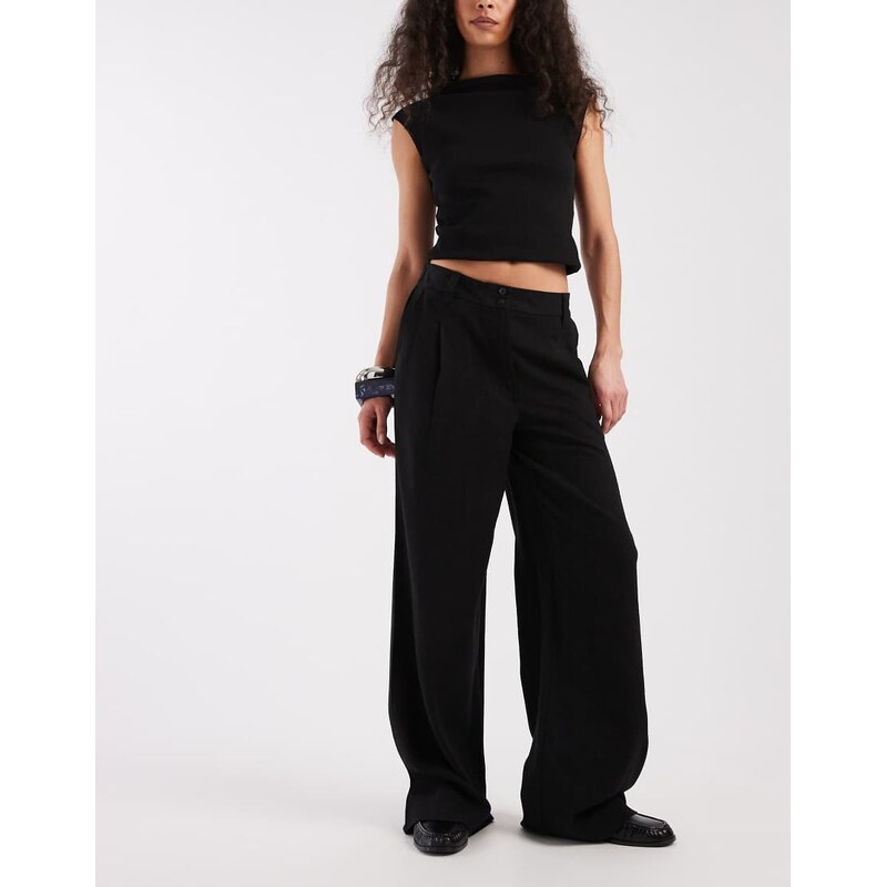ASOS DESIGN wide leg trousers with pleat detail in linen blend