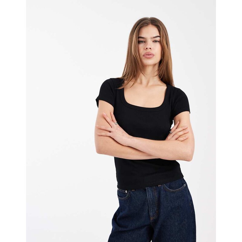 New Look square neck tee in black 113338518
