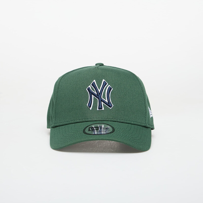 Kšiltovka New Era 9FORTY New York Yankees Aframe MLB Outline