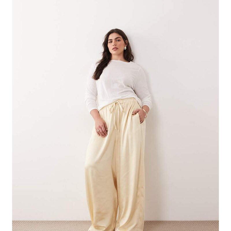 ARRANGE Curve satin wide leg trouser in cream-White 113096236