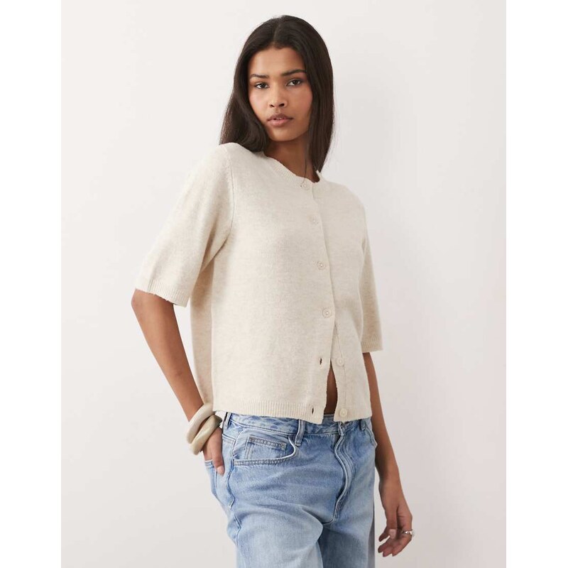 Vila short sleeve soft knitted cardigan in cream melange-White
