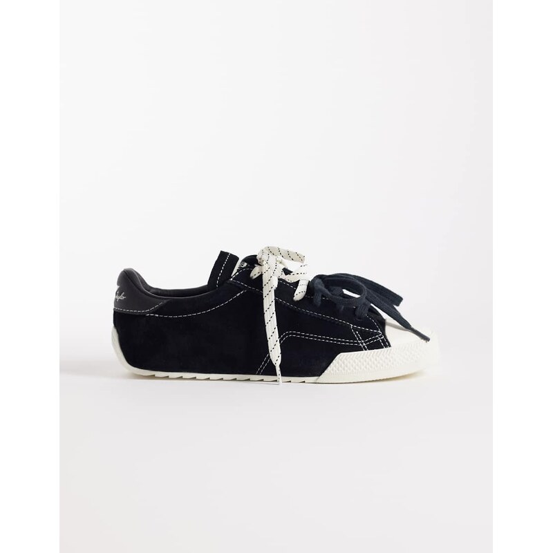 Converse Chuck Taylor Lo trainers with double lace in black