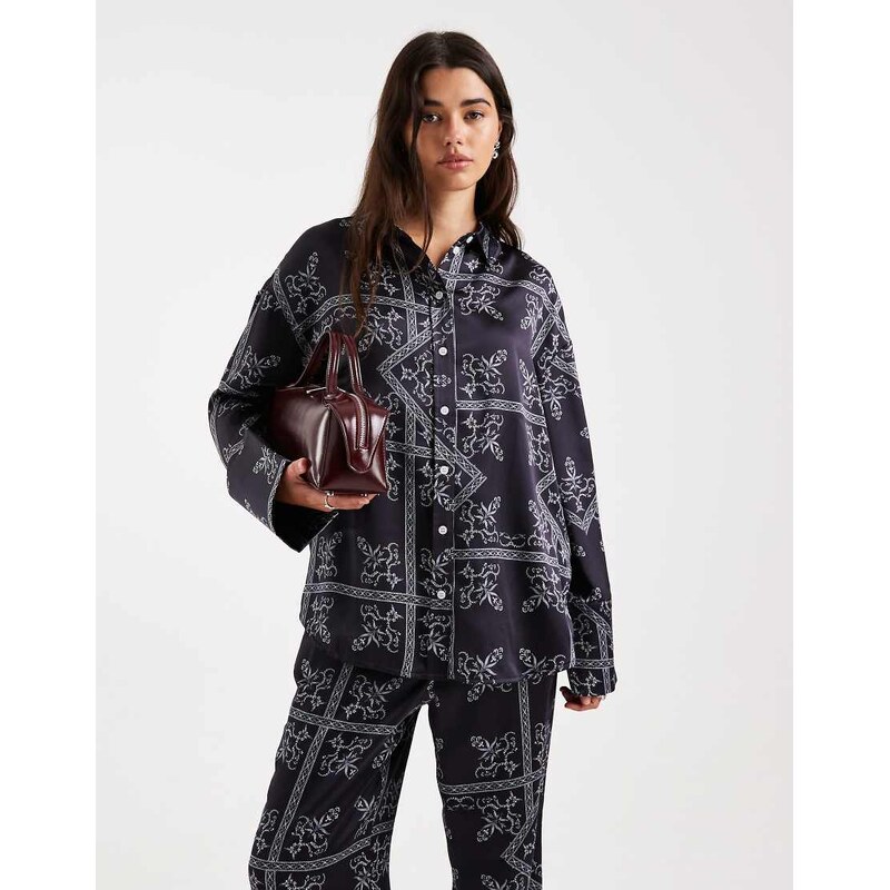 4th & Reckless satin deep cuff shirt co-ord in navy paisley print 113106068