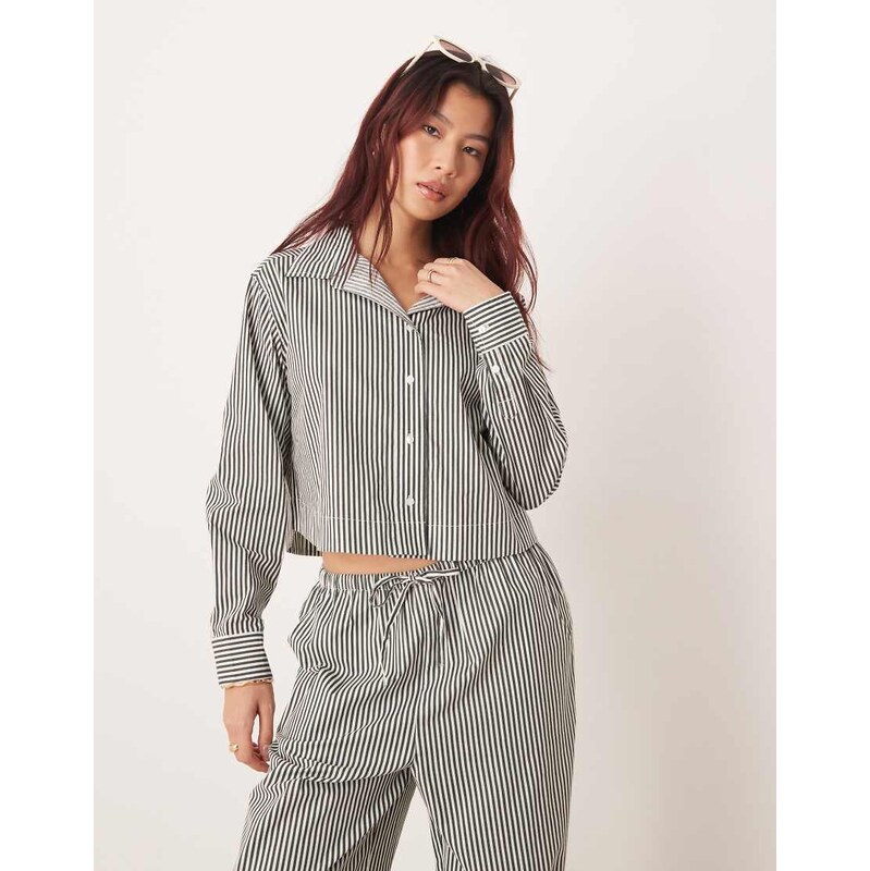 Esmee crop beach shirt co-ord in green stripe