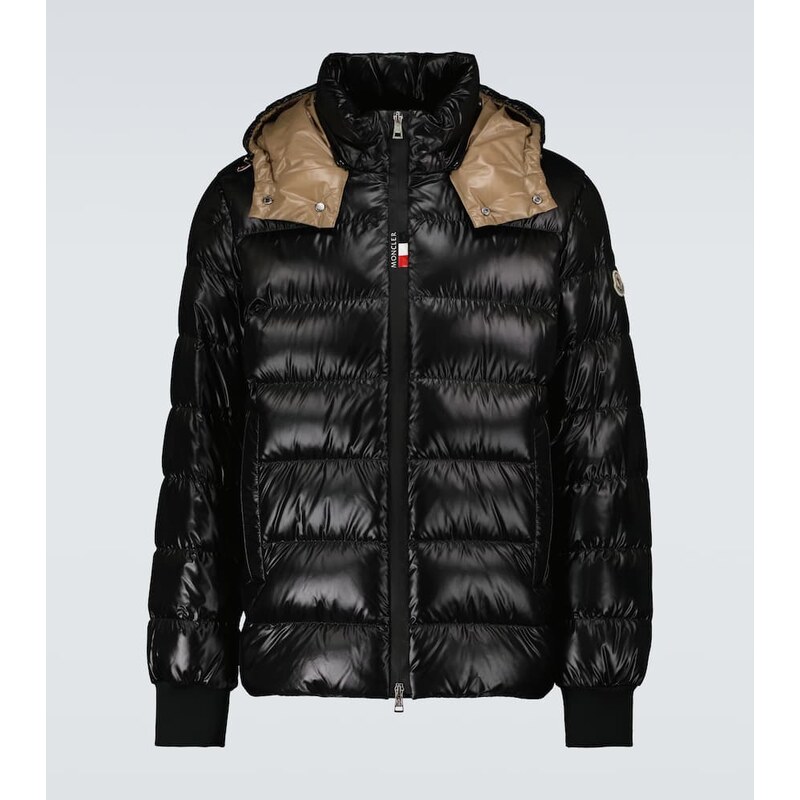 Nylonová bunda Moncler Cuvellier v barvě černé s bežnou nátěrem