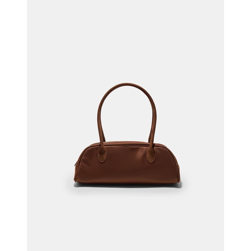 Stradivarius Nylon bowling bag in terracotta-Brown 113268886