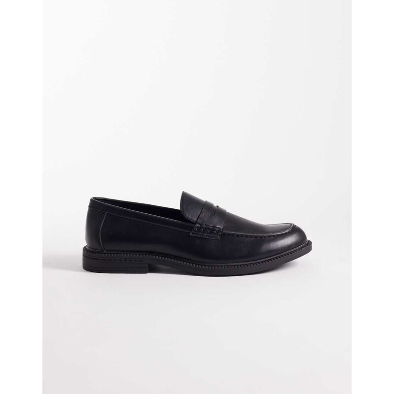 Schuh Reagan loafer in black