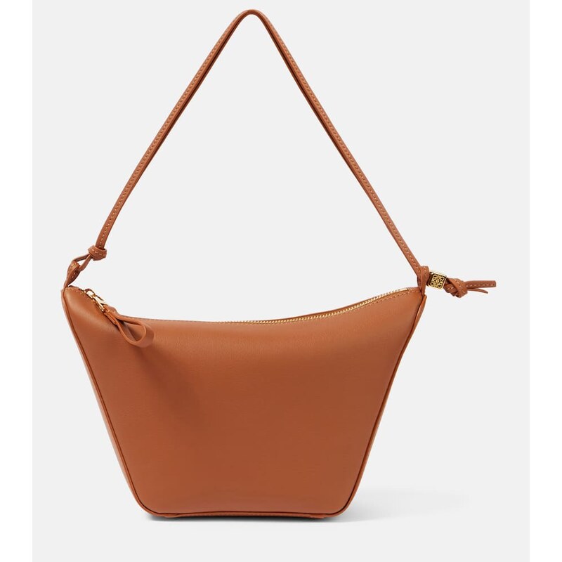 Loewe Hammock Mini kabelka z kůže v barvě tan