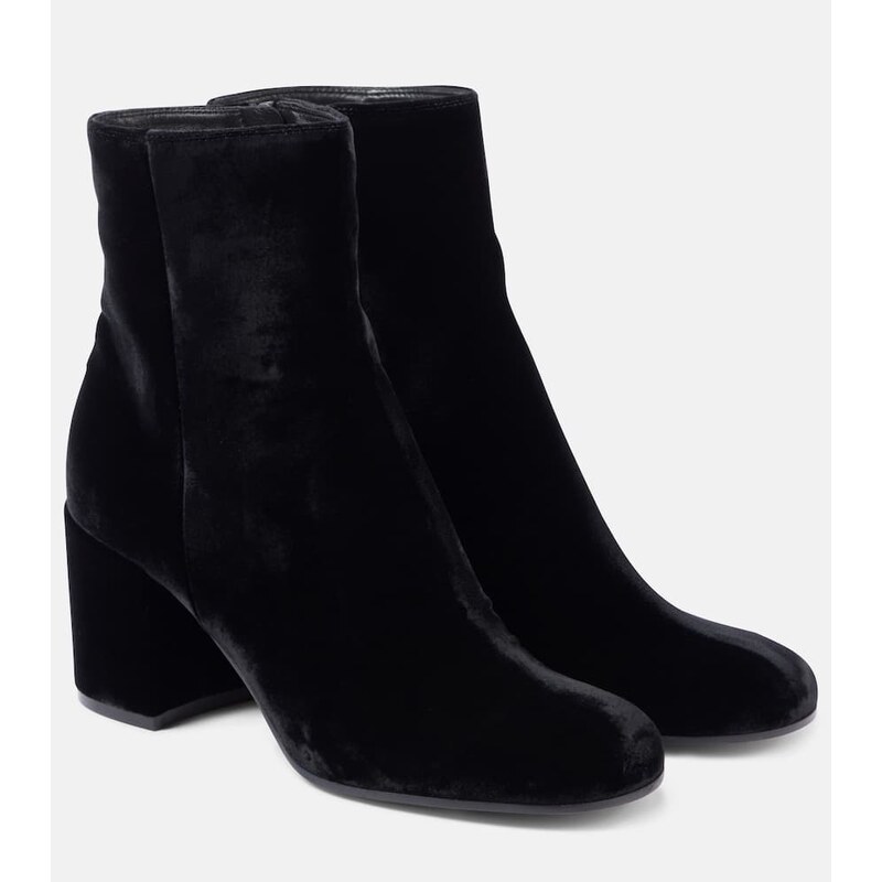 Gianvito Rossi Joelle 70 velvet booties