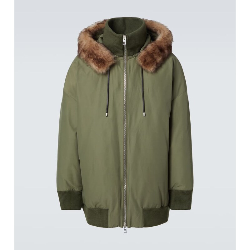 Pánský párk Loewe v barvě khaki green s vyšitou výšivkou