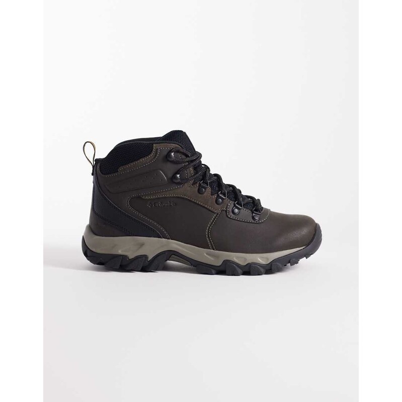 Columbia Newton Ridge Plus II Waterproof boots in brown