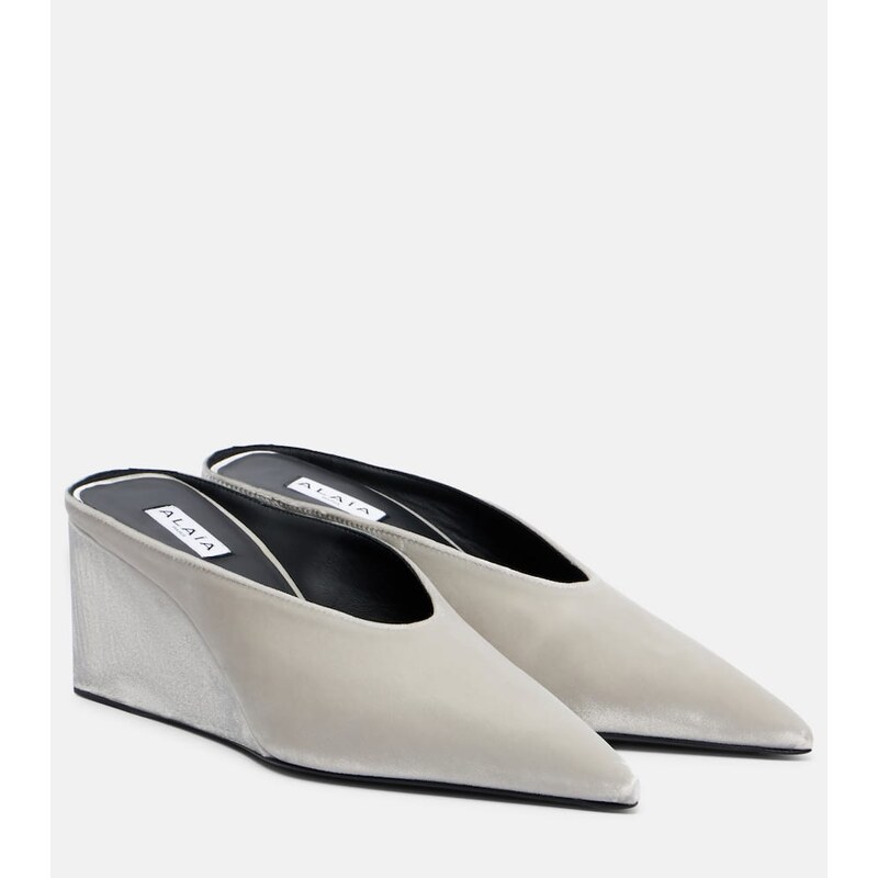 Alaïa Cube 75 velvet wedge pumps