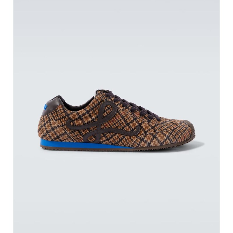 Čekané tenisky Loewe Ballet Runner 2.0 v barvě hnědá a světle šedá