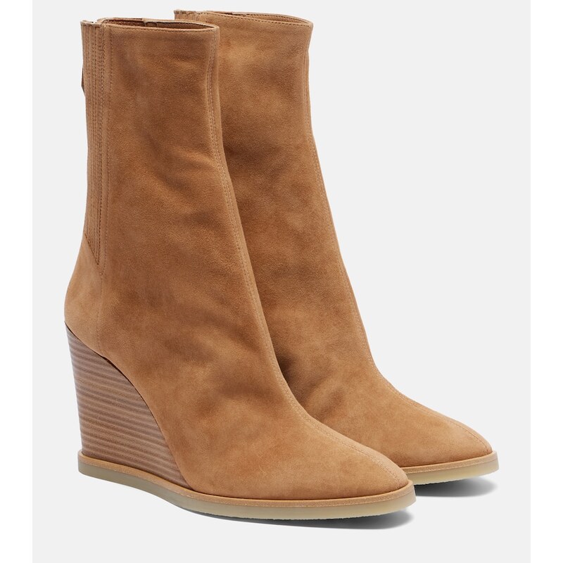Aquazzura Saint HonorÃ 85 suede wedge ankle boots