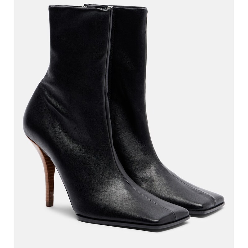 Alaia AlaÃ¯a Leather ankle boots