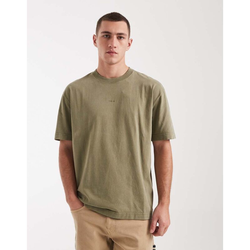Hollister elevated chest logo t-shirt in green