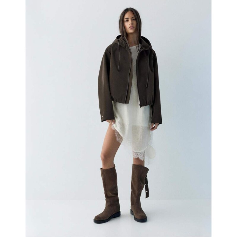 Pull&Bear Short hooded raincoat in chocolate-Brown 113297352