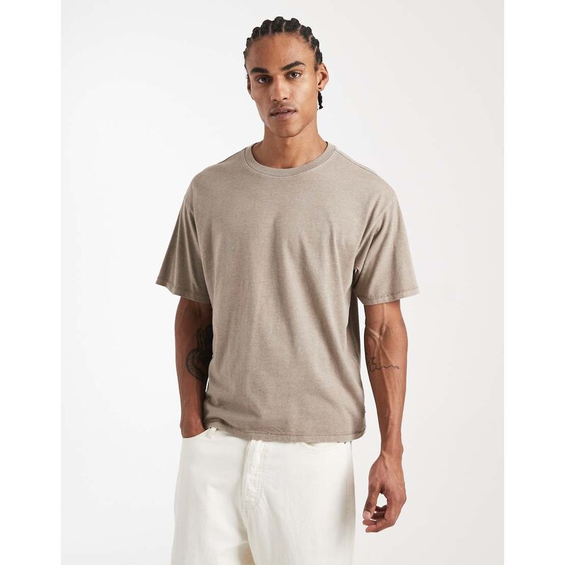 Levis washed effect boxy oversized t-shirt in brown
