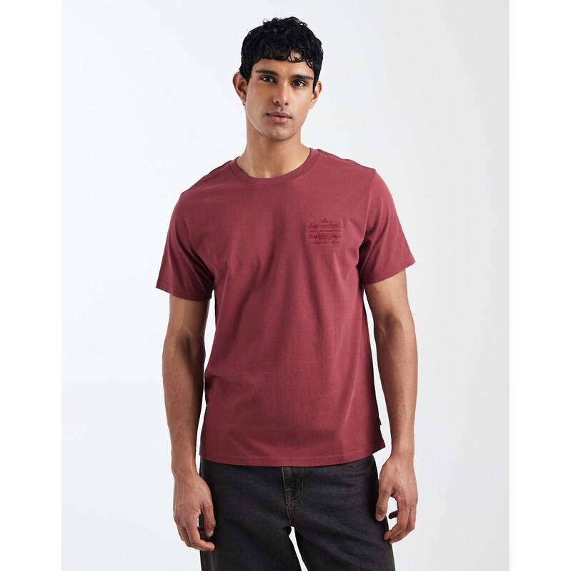 Levis embroidered chest logo relaxed t-shirt in dark red