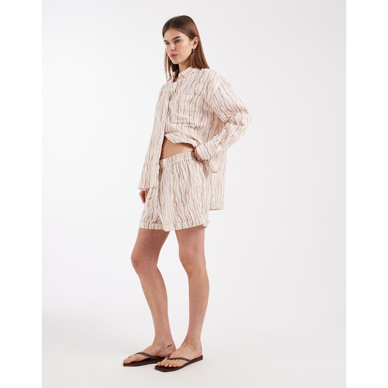 ASOS DESIGN textured co-ord short in stripe-Multi