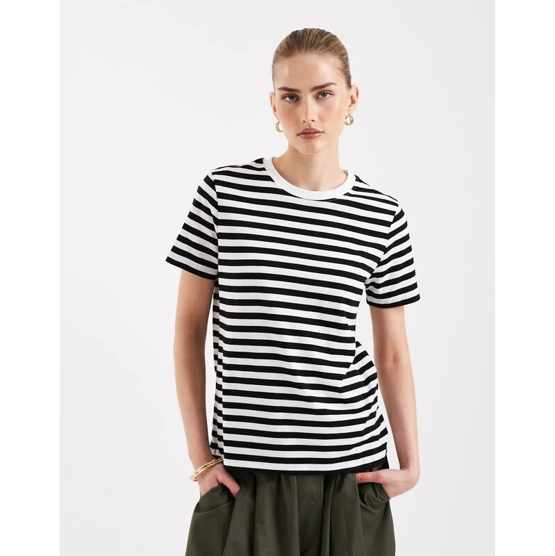 Pieces short sleeve boxy t-shirt in black and white stripe