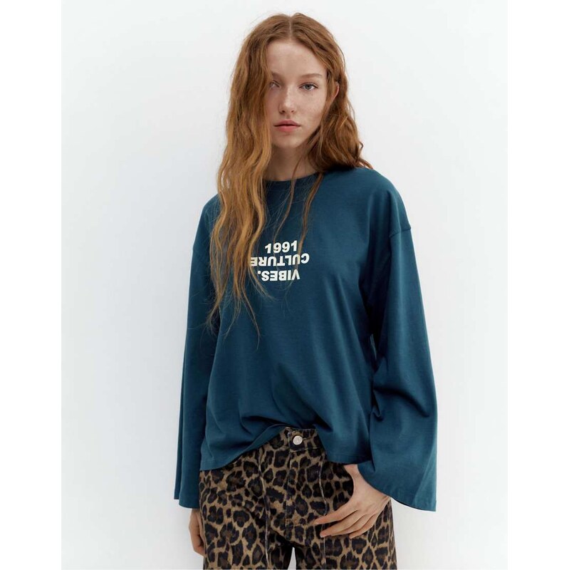 Pull&Bear Street culture graphic t-shirt in blue-Navy 113331842