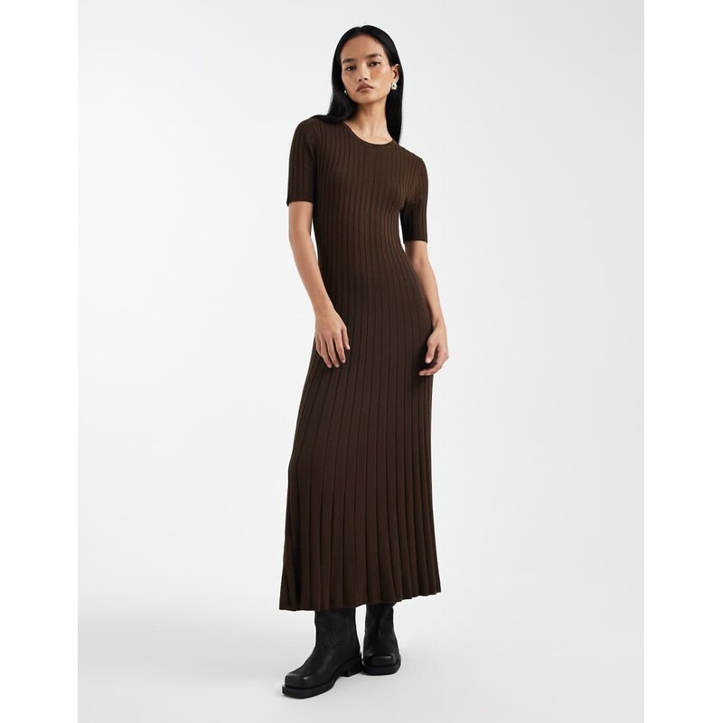 Threadbare short sleeve knitted maxi dress in chocolate brown 113358851