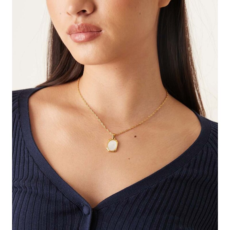 Lost Souls Pendant necklace with white shell in 18K gold plated 113369603